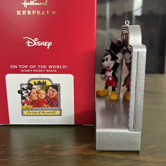 Disney On top of the world - Picture 5 of 6